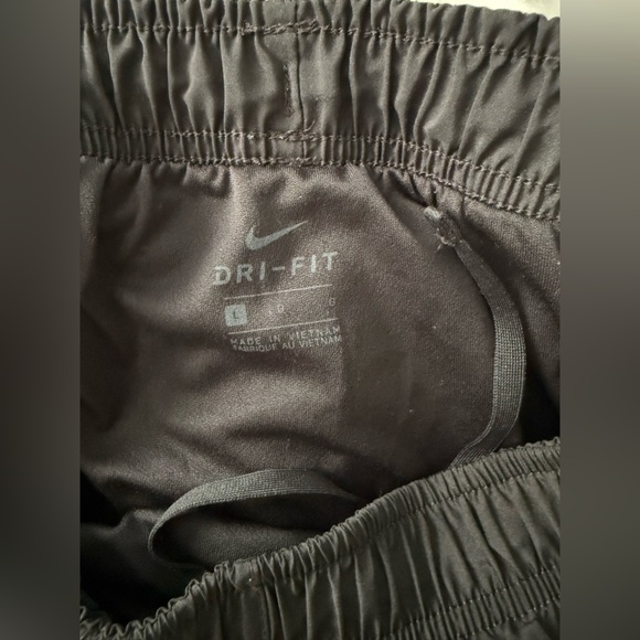 Nike Run Shorts - Size Large - Picture 2 of 2